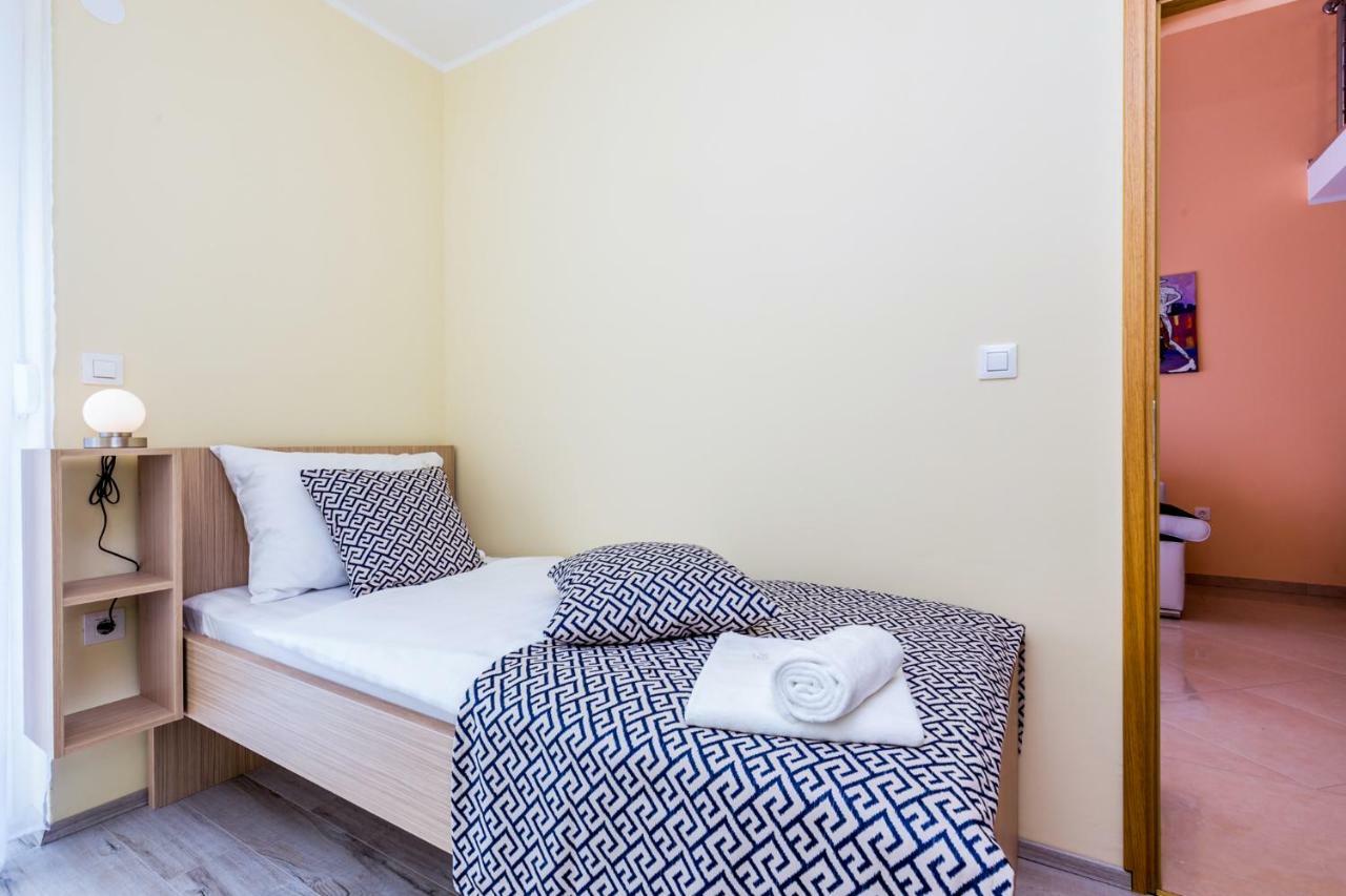Luxury Apartments Kostrena With Pool Luaran gambar