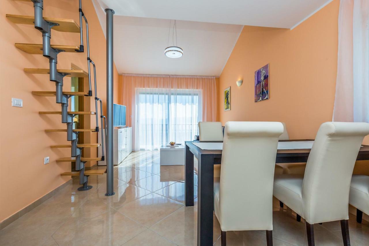 Luxury Apartments Kostrena With Pool Luaran gambar