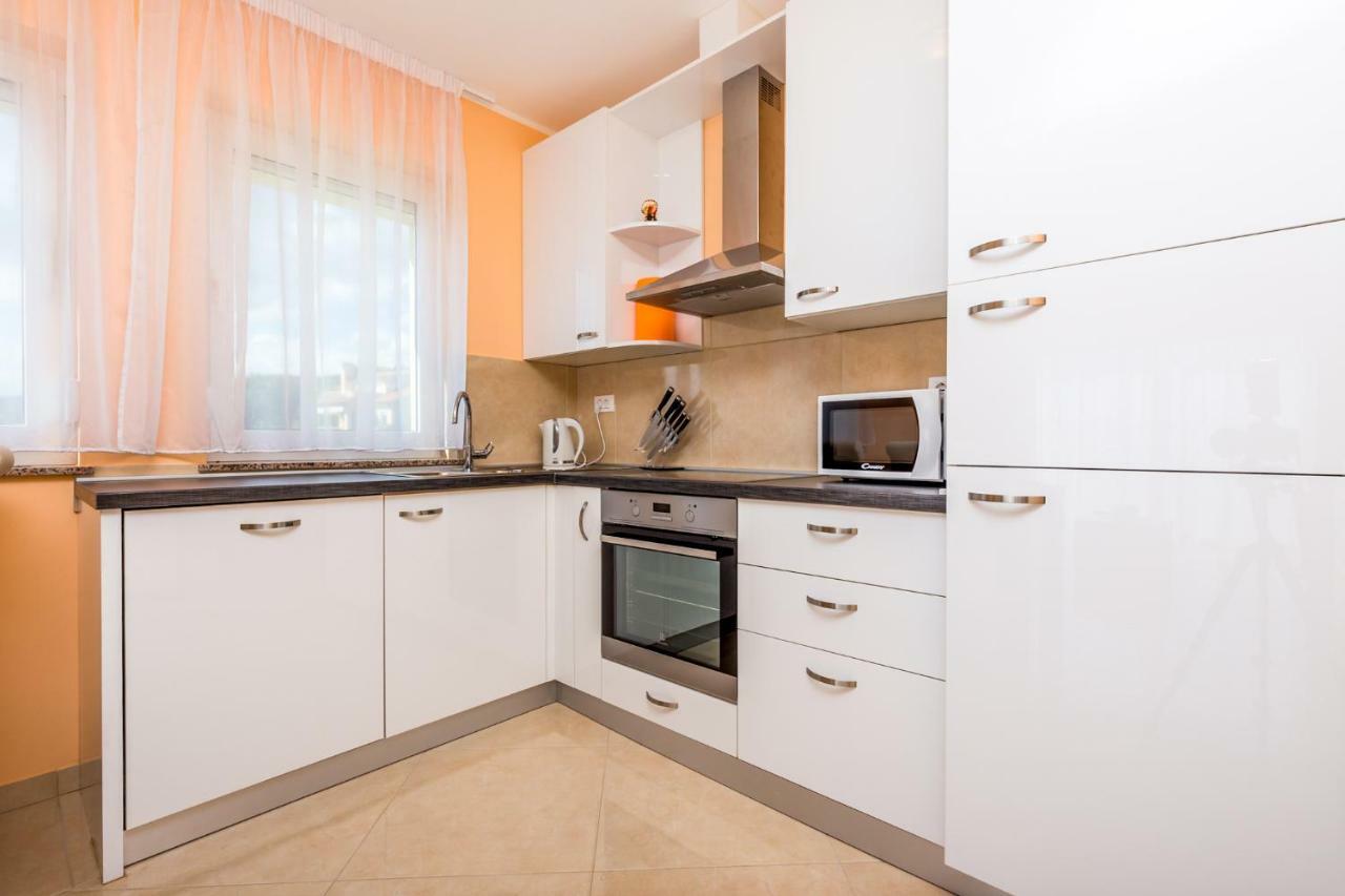 Luxury Apartments Kostrena With Pool Luaran gambar