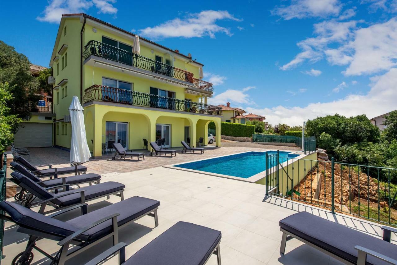Luxury Apartments Kostrena With Pool Luaran gambar